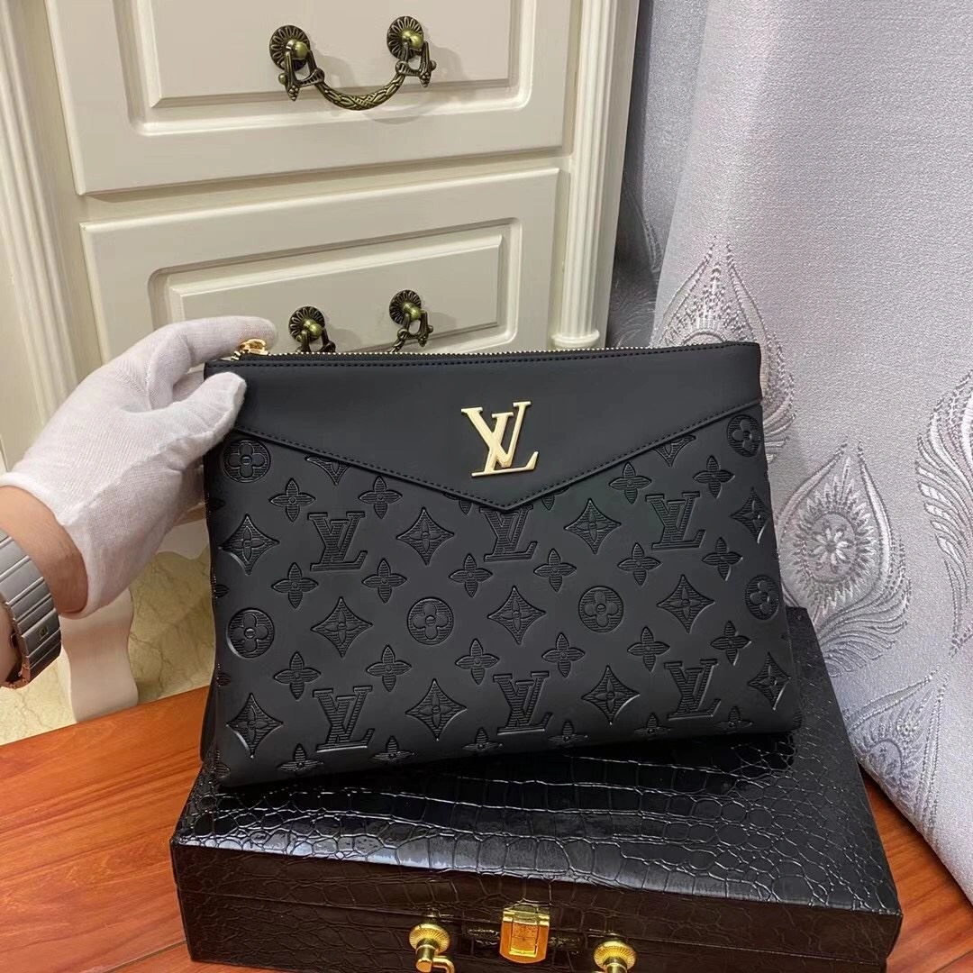 SportInspired Mens Louis Vuitton Clutch Bags 92775