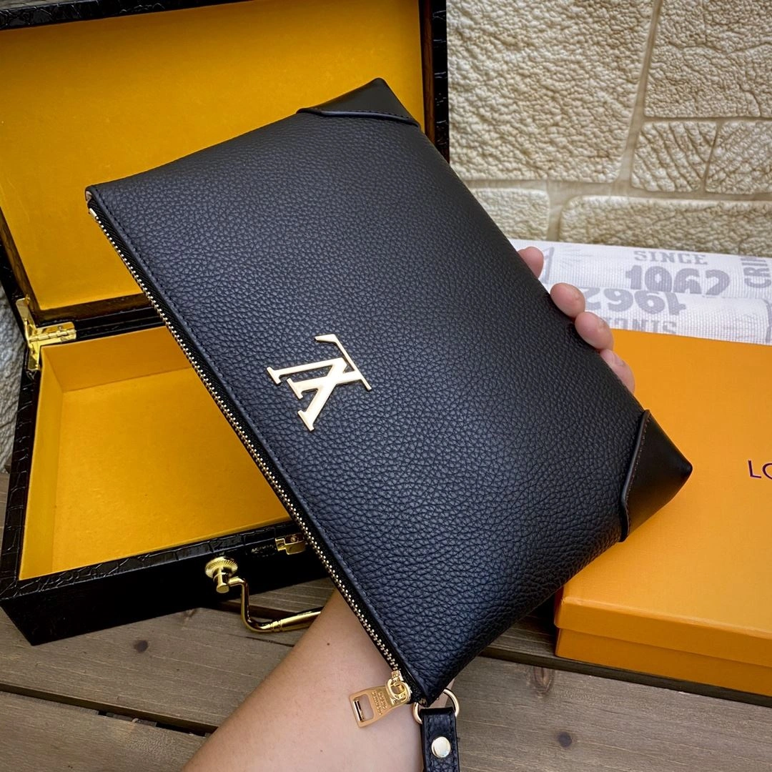 Mens Louis Vuitton Clutch Bags Classic 92756