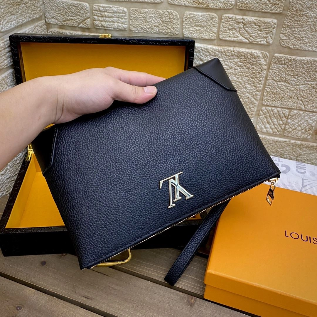 Mens Louis Vuitton Clutch Bags Classic 92756