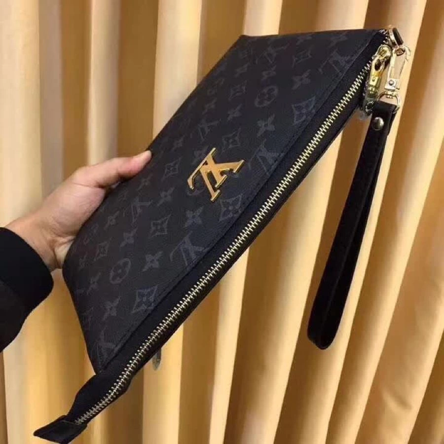 Breathable Mens Louis Vuitton Clutch Bags 92748