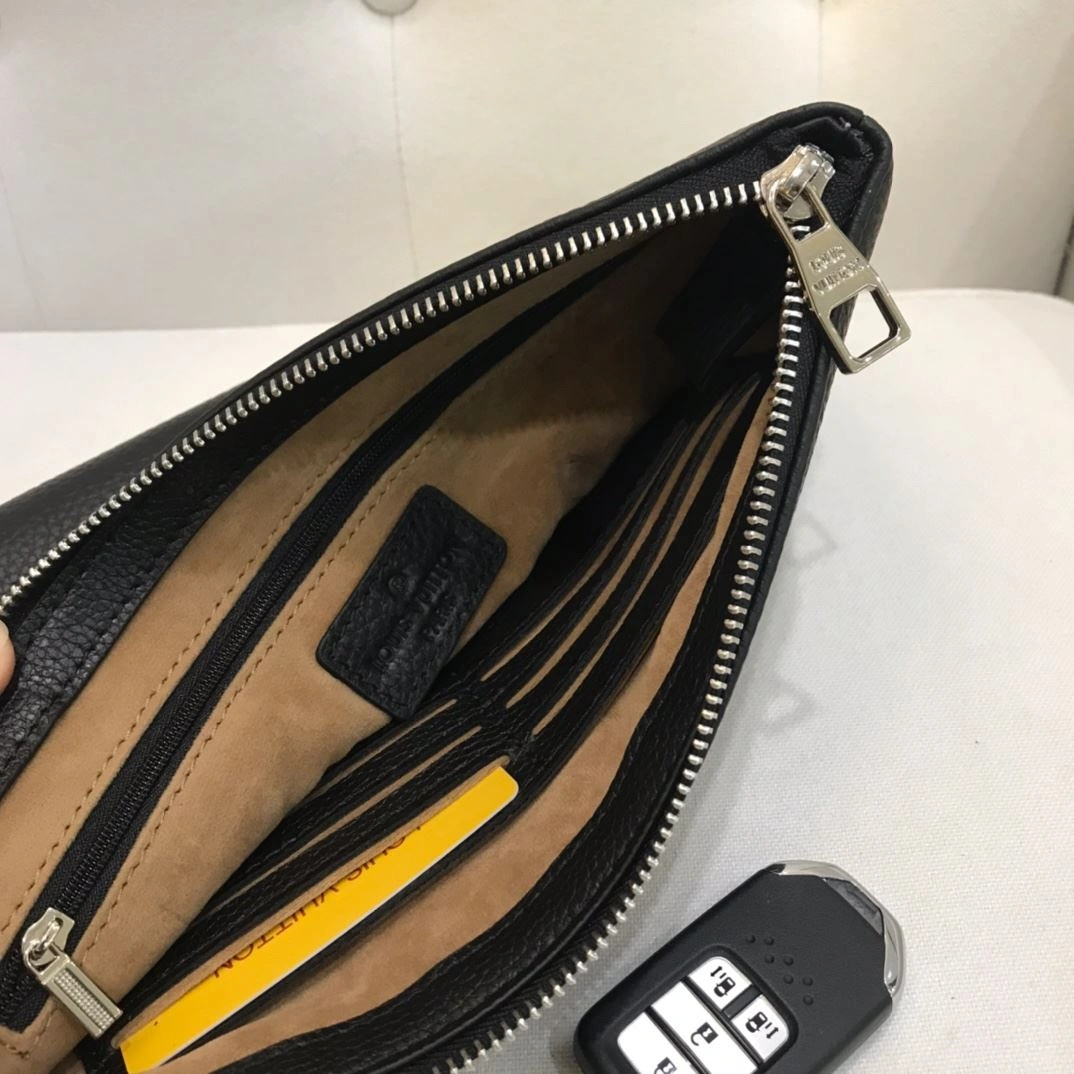 Tailored Mens Louis Vuitton Clutch Bags 92747