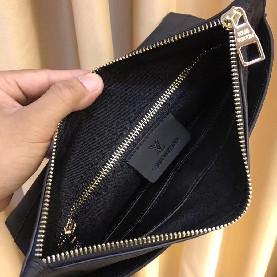 EyeCatching Mens Louis Vuitton Clutch Bags 92743