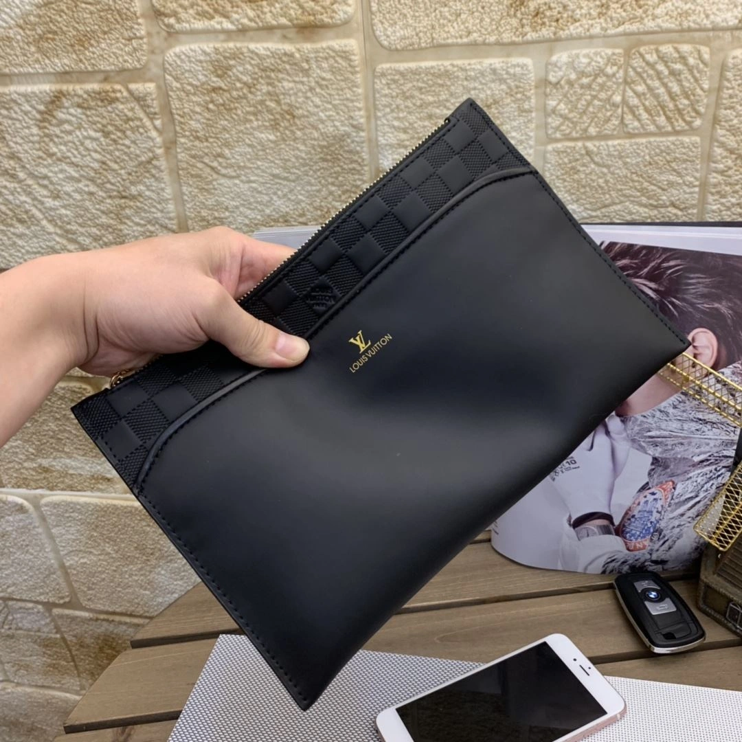 Sophisticated Mens Louis Vuitton Clutch Bags 92771
