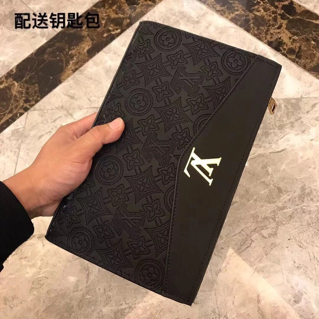 Mens Louis Vuitton Clutch Bags TimelessDesign 92739