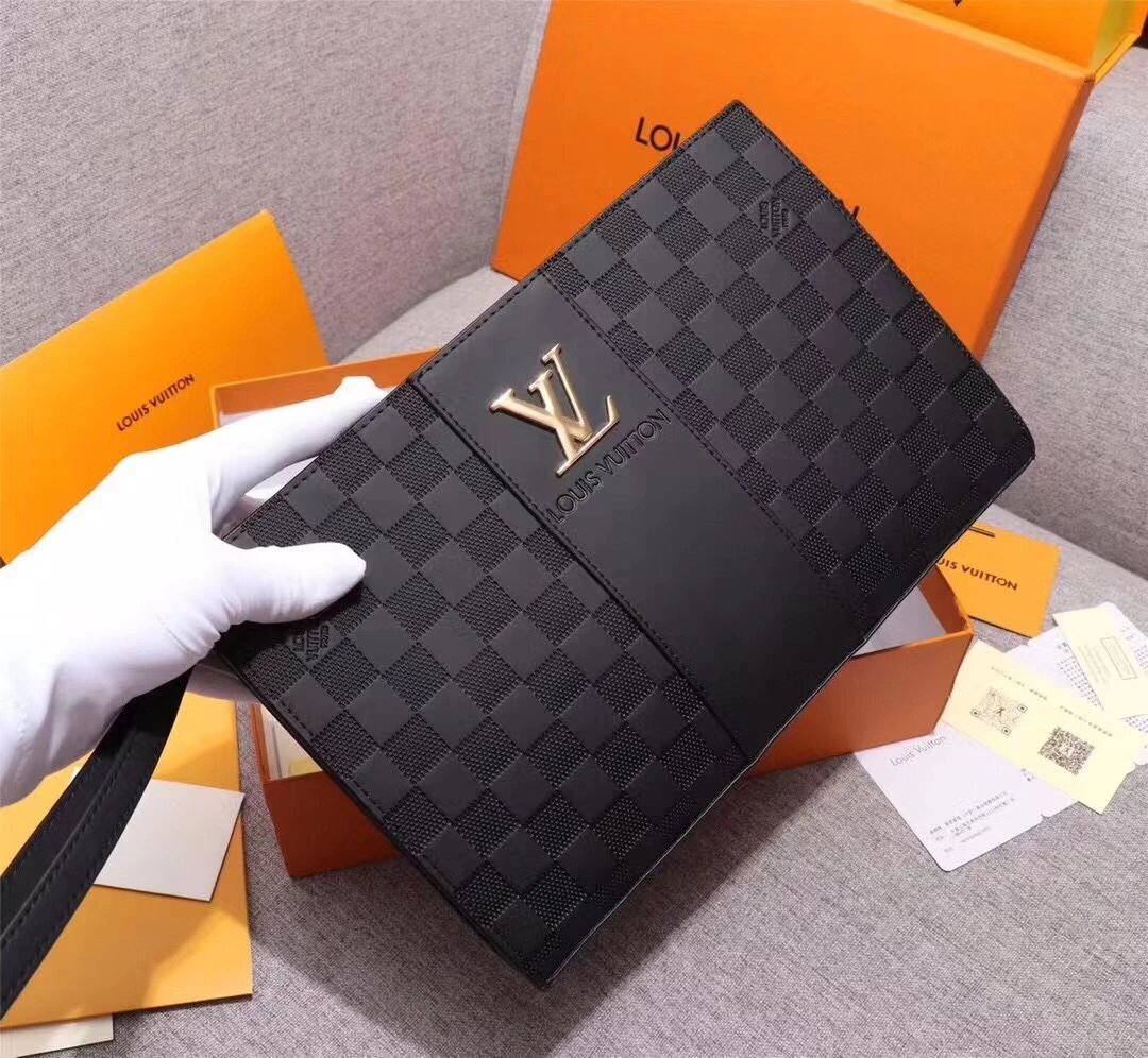 SportInspired Mens Louis Vuitton Clutch Bags 92740