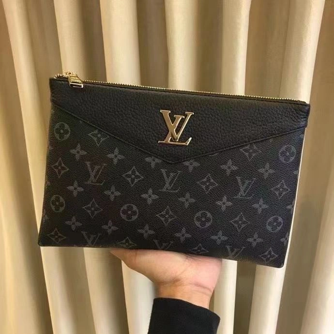 Snug Mens Louis Vuitton Clutch Bags 92738