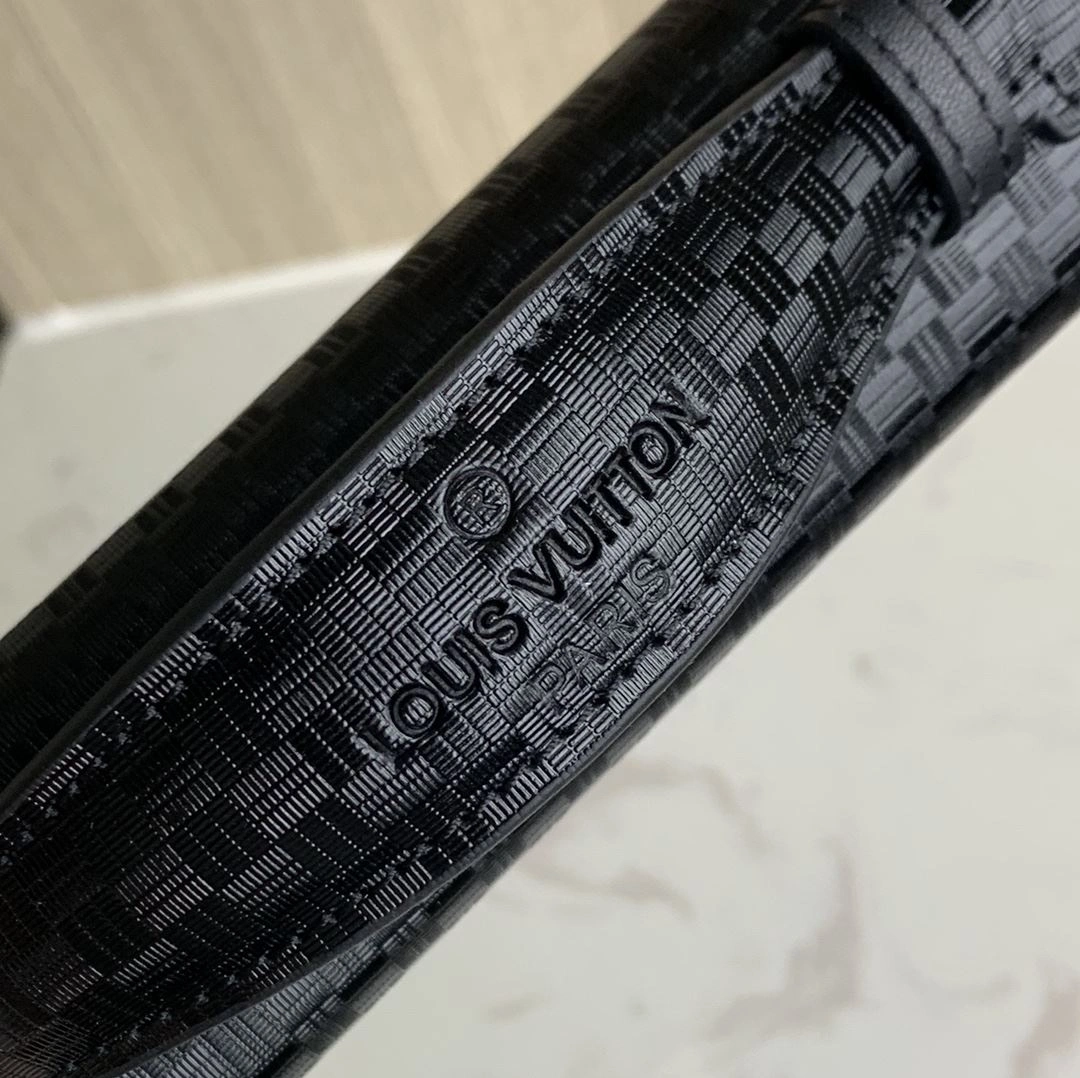 Mens Louis Vuitton Clutch Bags Unique 92734