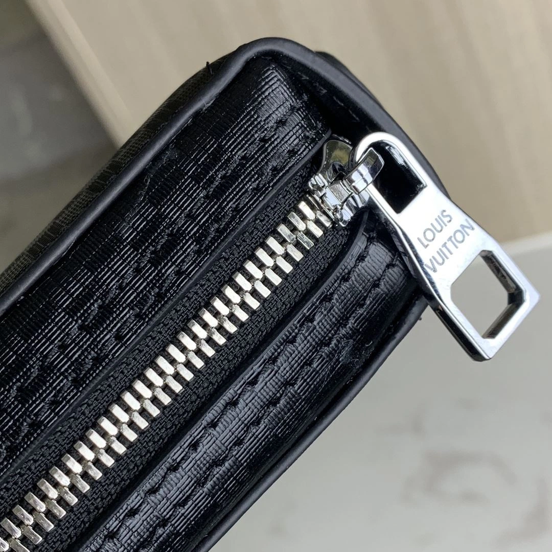 Mens Louis Vuitton Clutch Bags Unique 92734