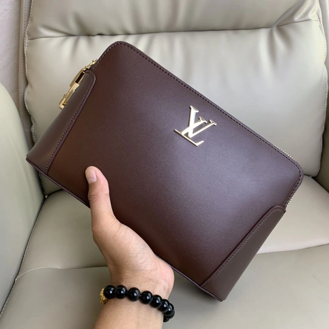 Mens Louis Vuitton Clutch Bags TechFriendly 92729