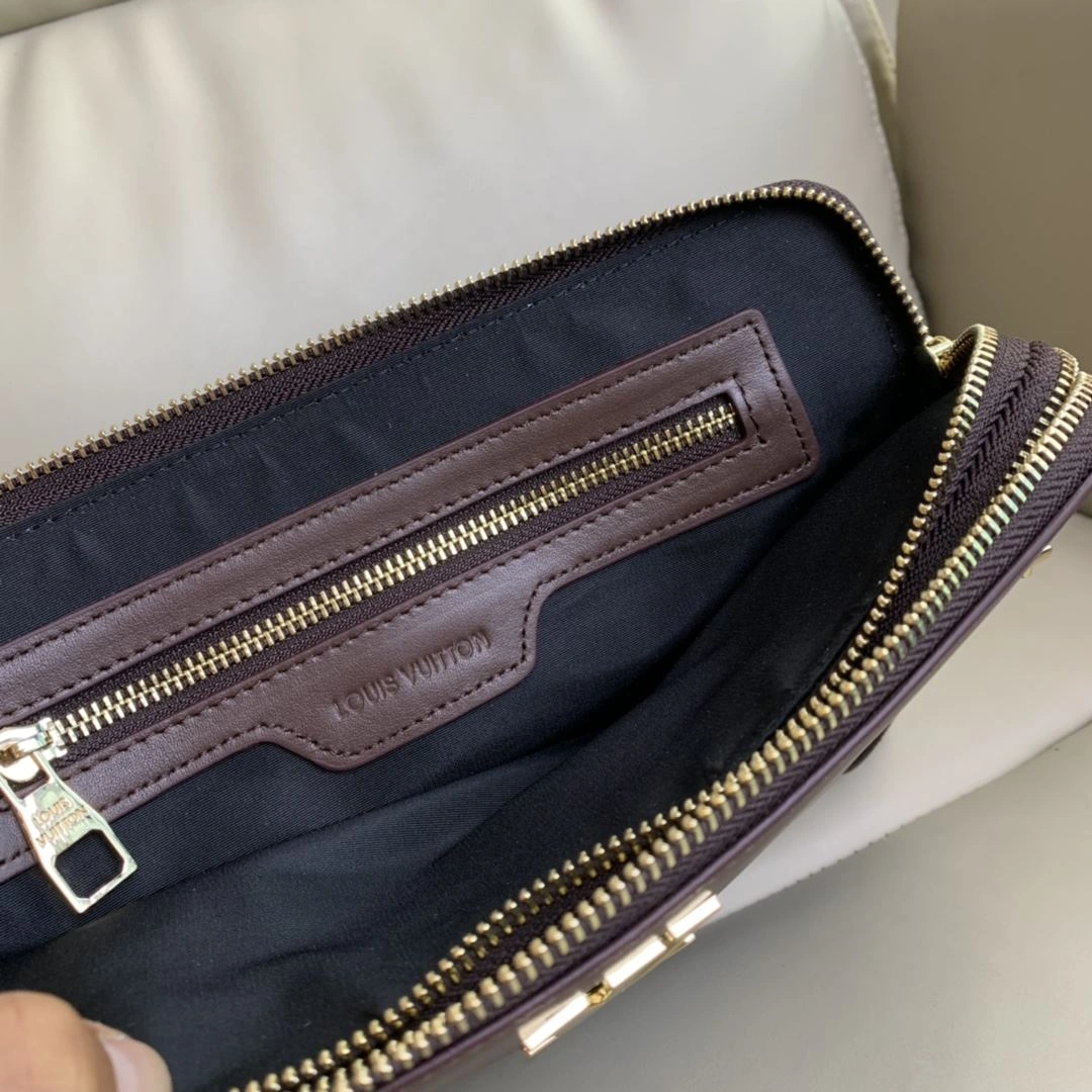 Mens Louis Vuitton Clutch Bags TechFriendly 92729