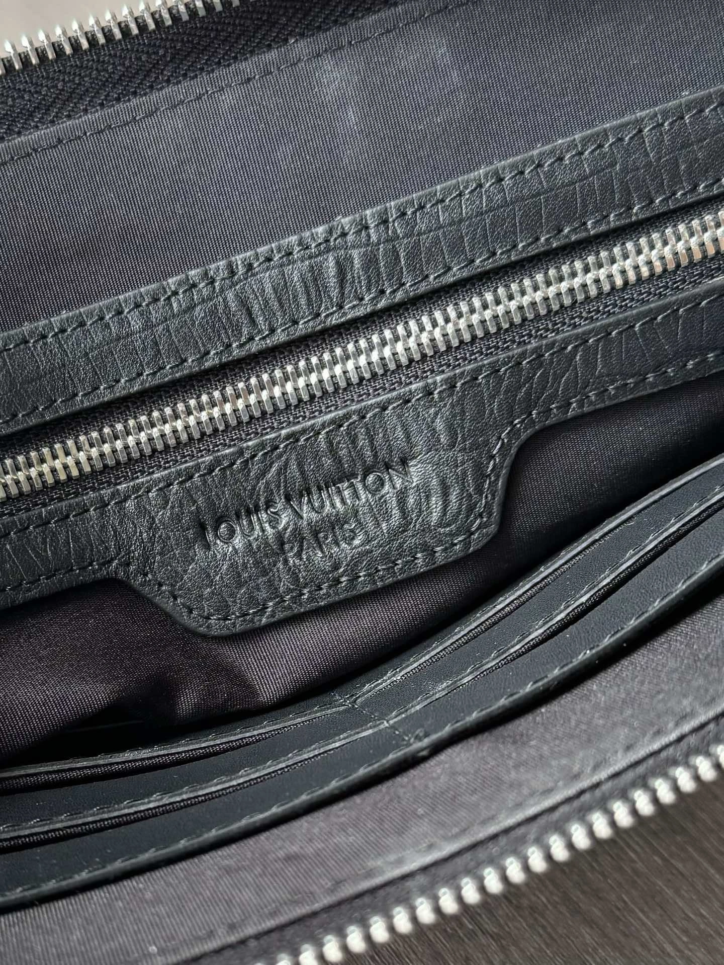 Mens Louis Vuitton Clutch Bags Neat 92728