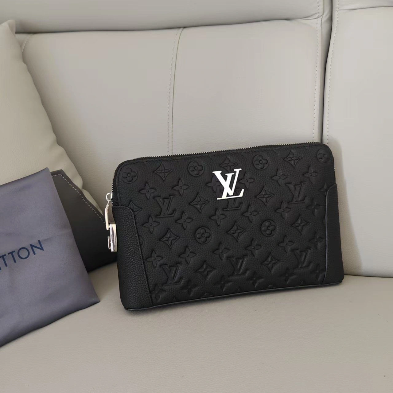 ComfortFit Mens Louis Vuitton Clutch Bags 92711