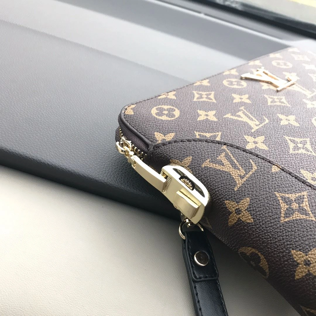 BestValue Mens Louis Vuitton Clutch Bags 92715