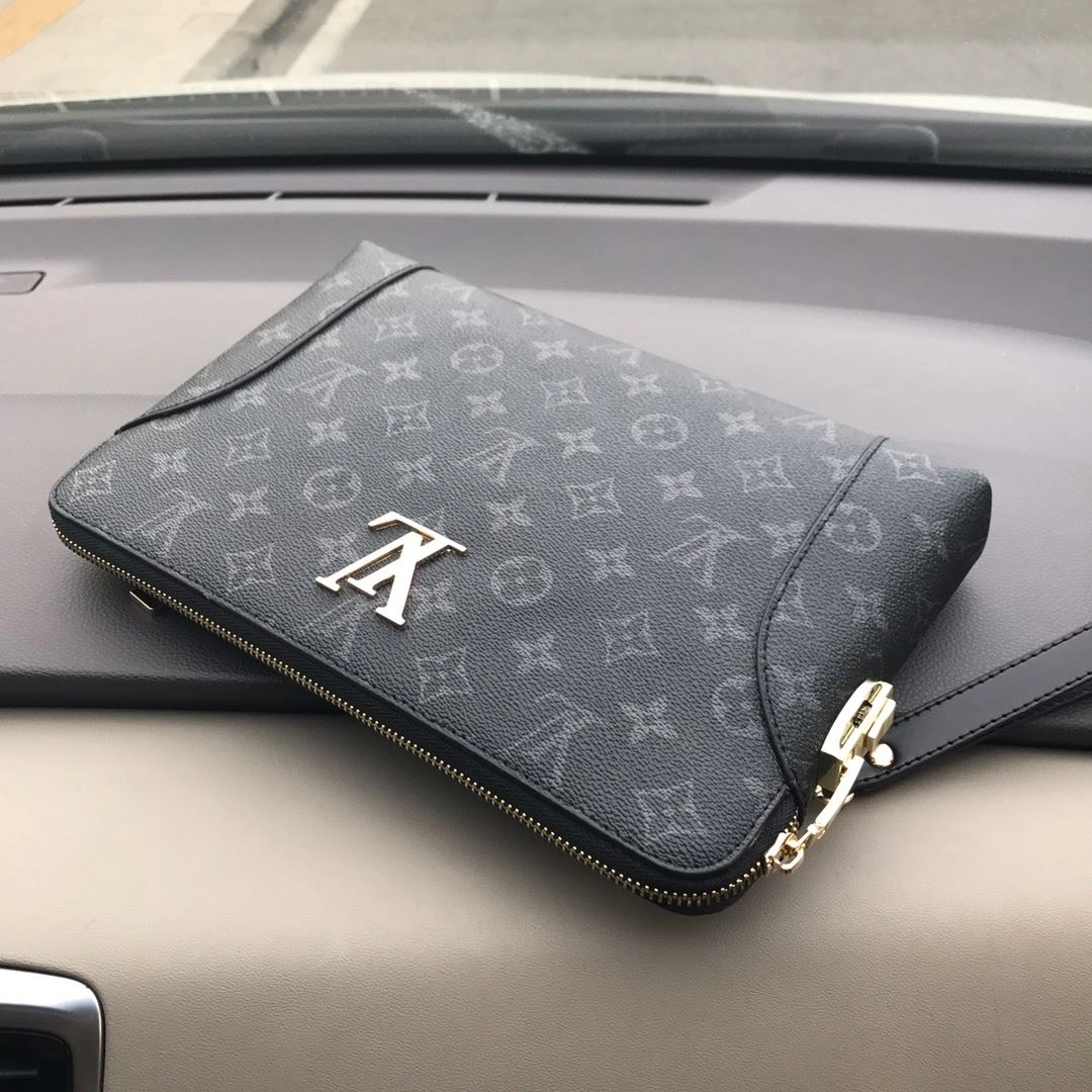 Mens Louis Vuitton Clutch Bags RelaxedFit 92721