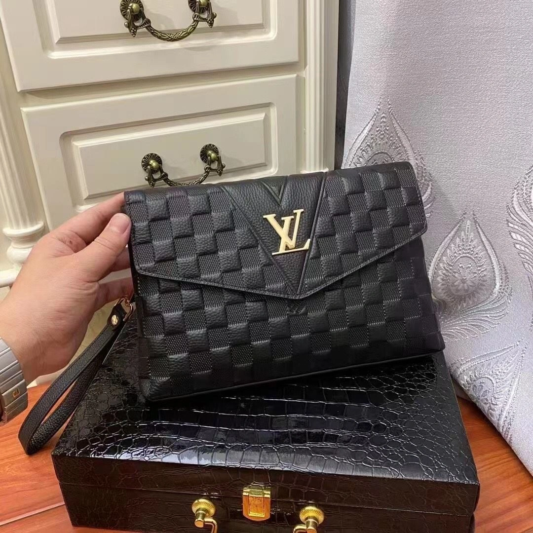 ZeroBulk Mens Louis Vuitton Clutch Bags 92741