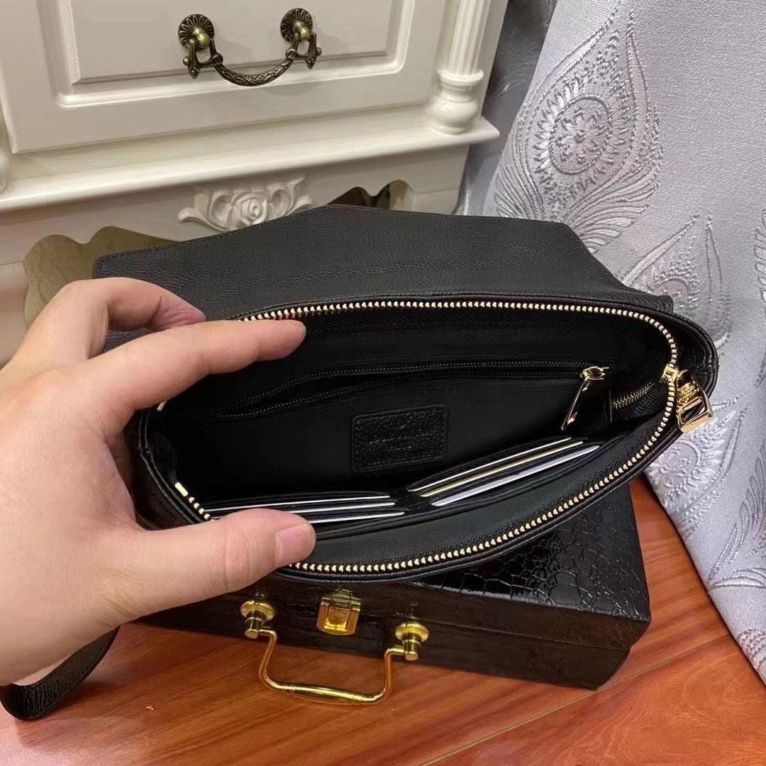 ZeroBulk Mens Louis Vuitton Clutch Bags 92741