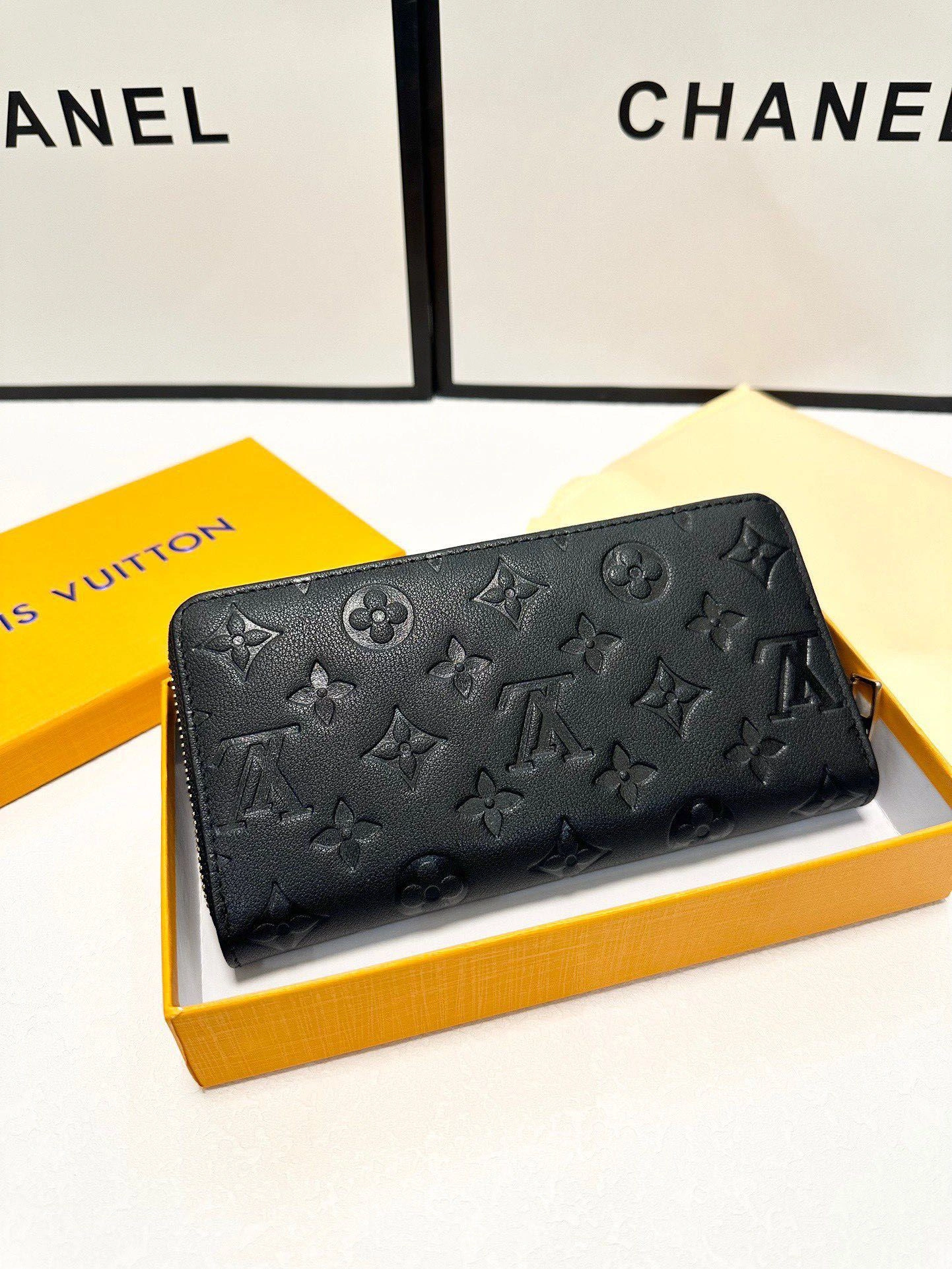 Modern Mens Louis Vuitton Clutch Bags 92723