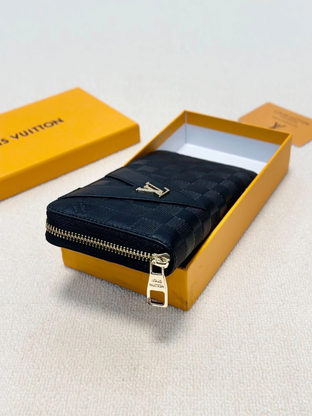 Mens Louis Vuitton Clutch Bags Classic 92704