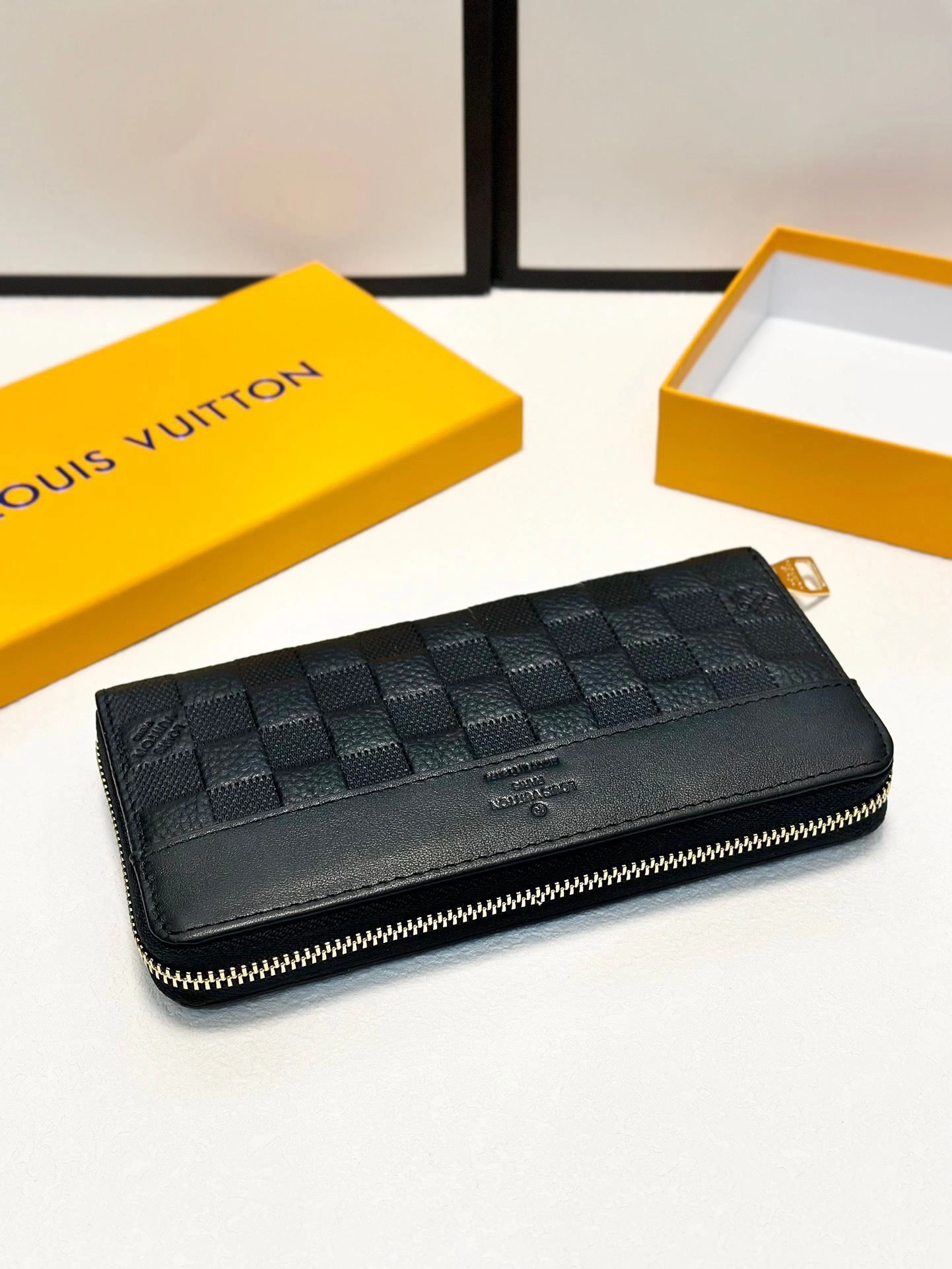 StreetReady Mens Louis Vuitton Clutch Bags 92722
