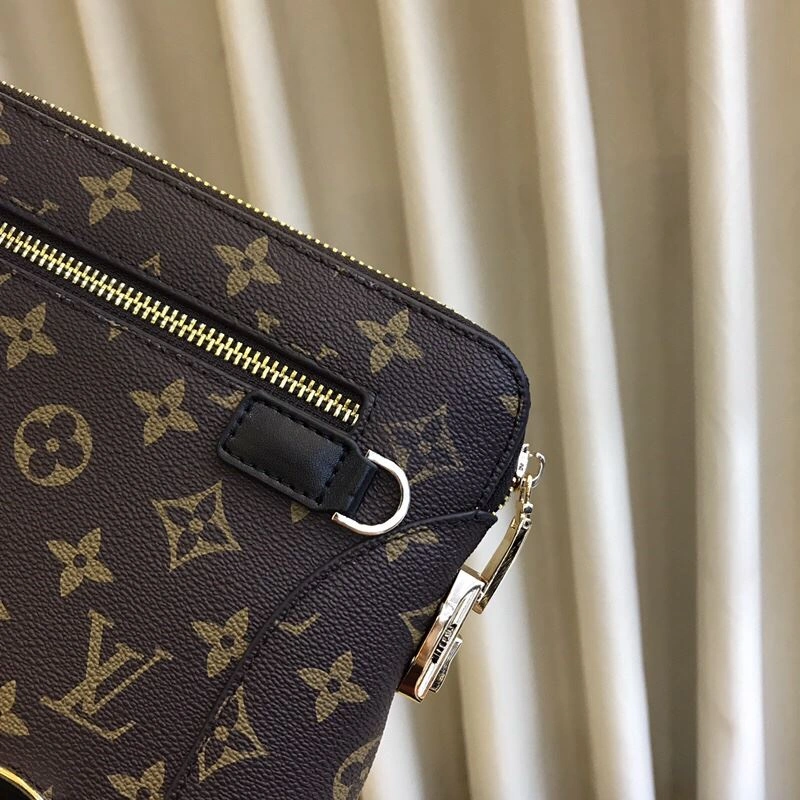 Breathable Mens Louis Vuitton Clutch Bags 92710