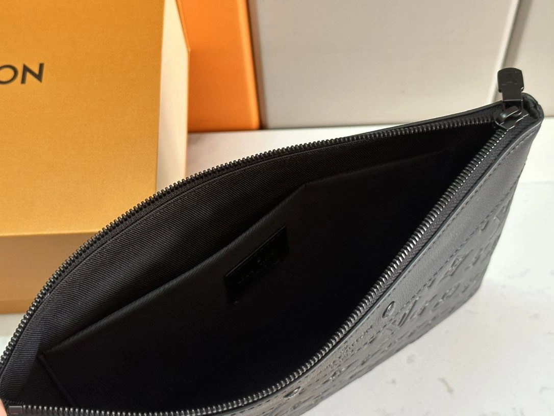 Mens Louis Vuitton Clutch Bags FreshLook 91773