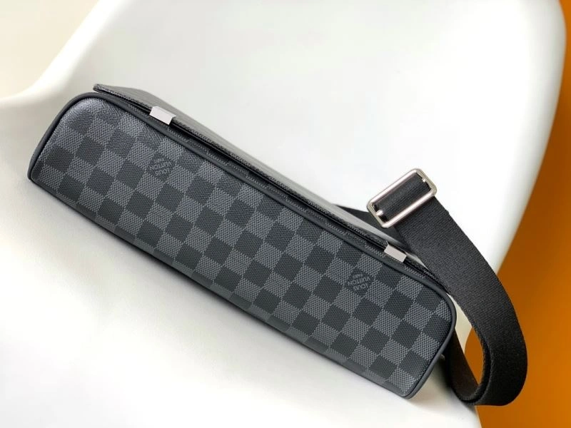 Mens Louis Vuitton Satchel Bags Flexible 94072