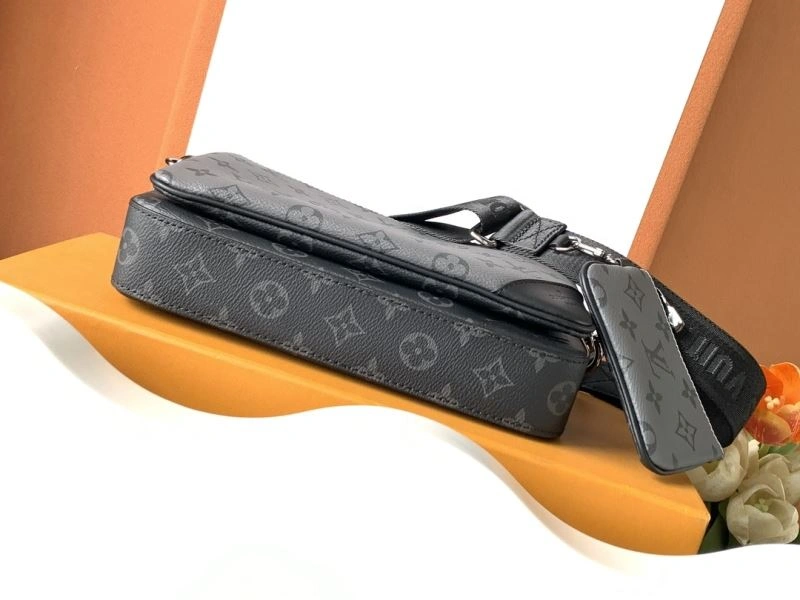 Mens Louis Vuitton Satchel Bags Snug 93698