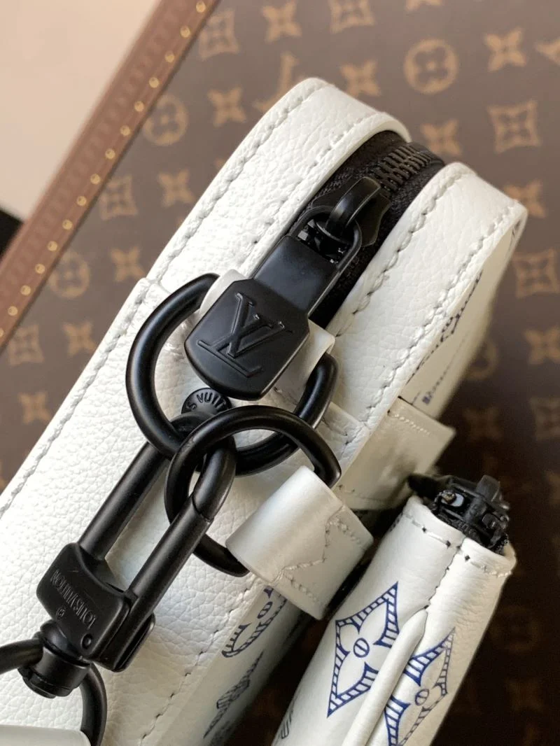 Mens Louis Vuitton Satchel Bags FreshLook 43197