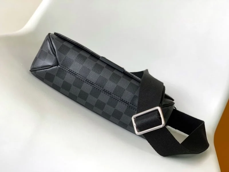 Mens Louis Vuitton Satchel Bags Cozy 42055