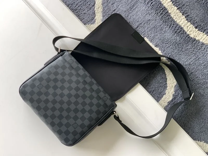 Mens Louis Vuitton Satchel Bags Cozy 42055