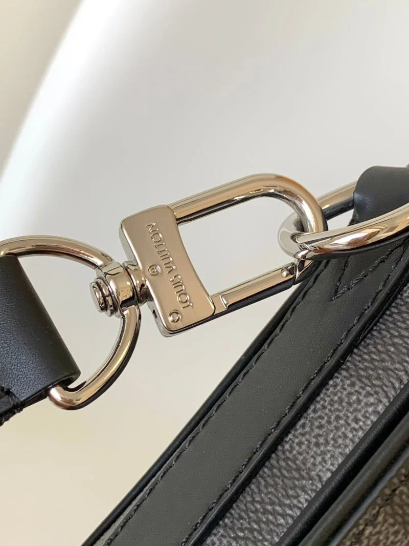 Lightweight Mens Louis Vuitton Satchel Bags 42107