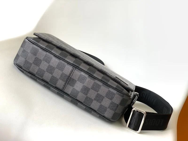 HighQuality Mens Louis Vuitton Satchel Bags 42067
