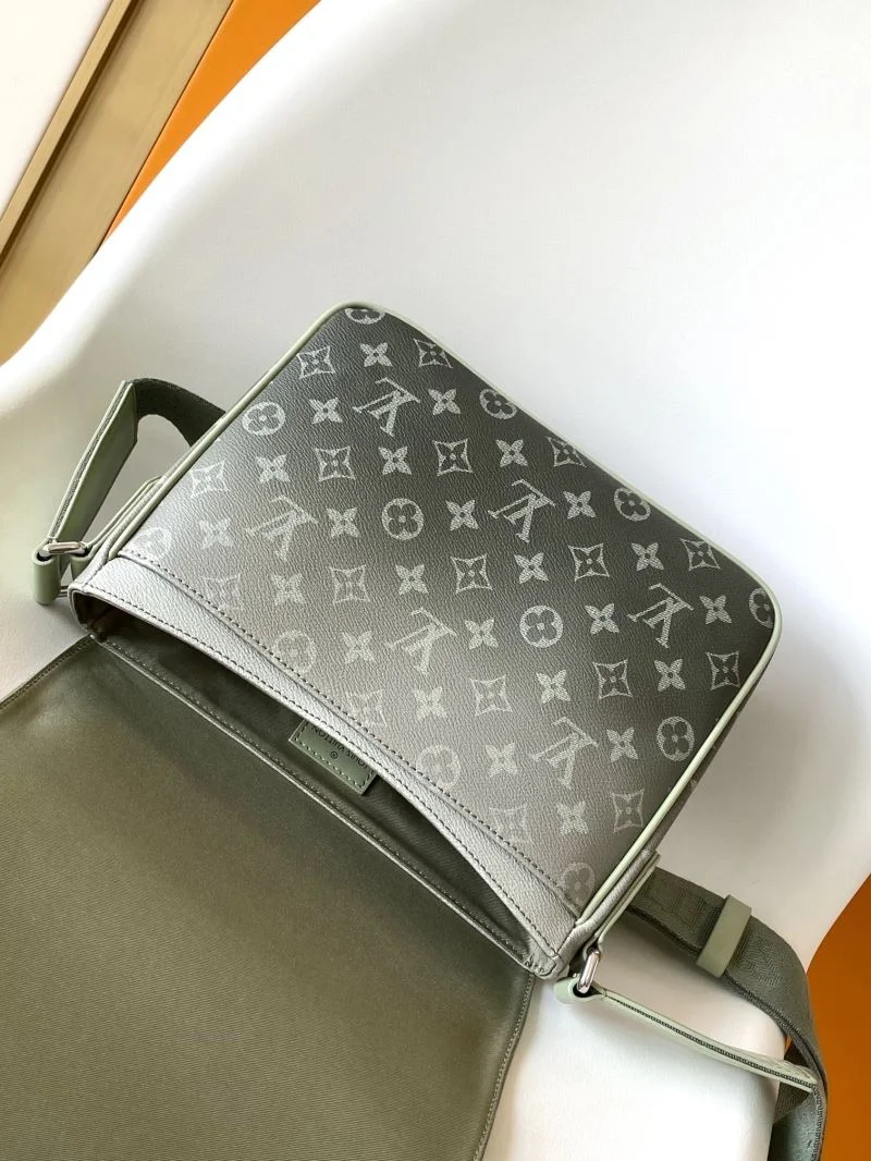 Mens Louis Vuitton Satchel Bags Sleek 42034