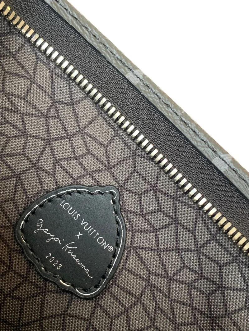 Mens Louis Vuitton Satchel Bags Flexible 42030