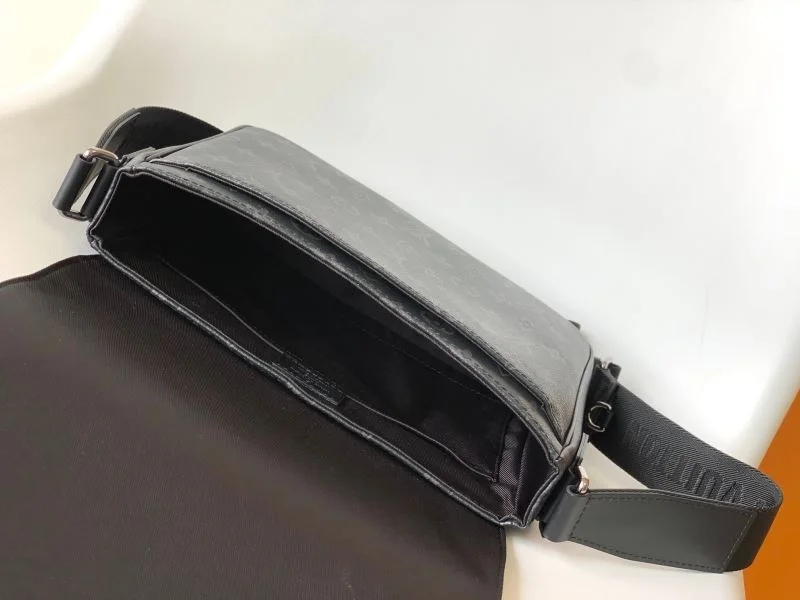 Attractive Mens Louis Vuitton Satchel Bags 42025