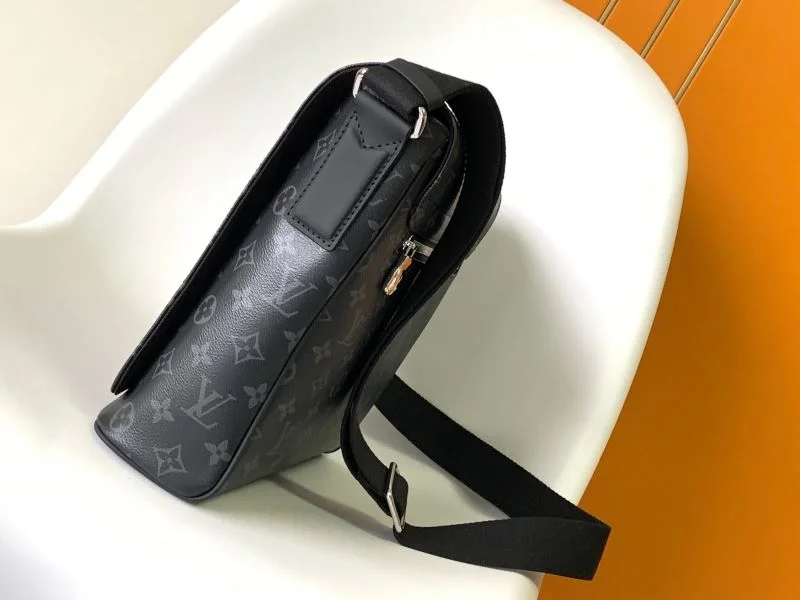 Vibrant Mens Louis Vuitton Satchel Bags 42024