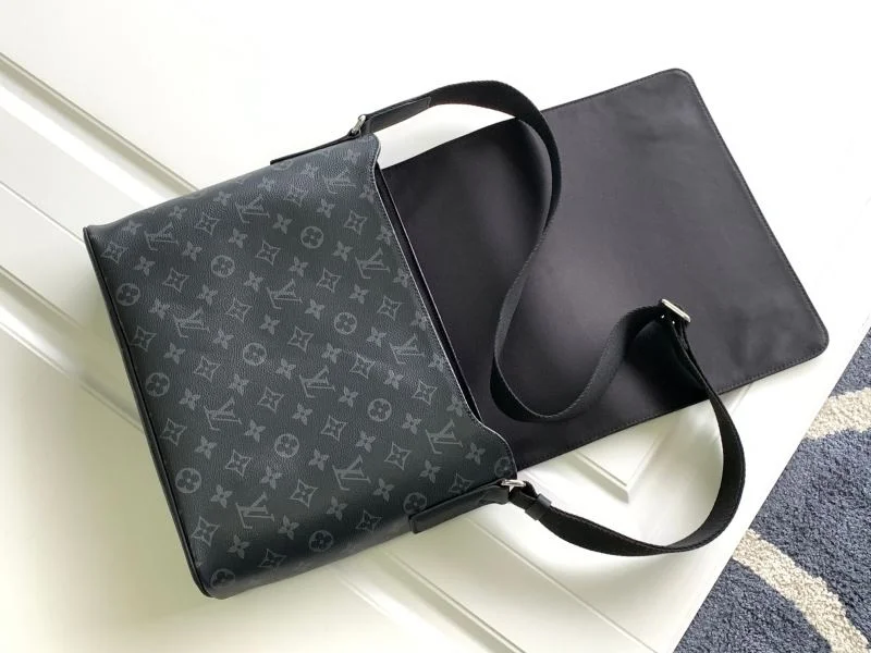 Vibrant Mens Louis Vuitton Satchel Bags 42024