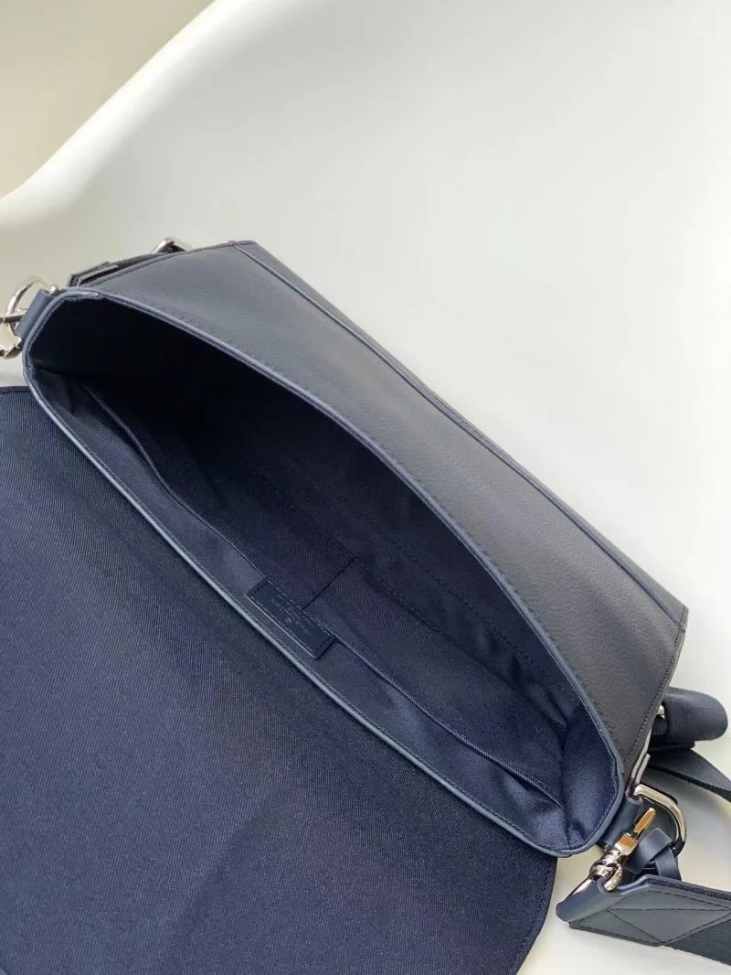 Mens Louis Vuitton Satchel Bags Sleek 41825
