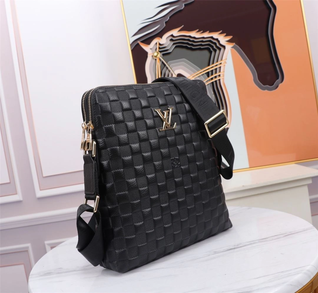 Mens Louis Vuitton Satchel Bags FashionForward 92700