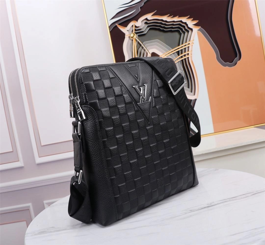 Mens Louis Vuitton Satchel Bags Snug 92699
