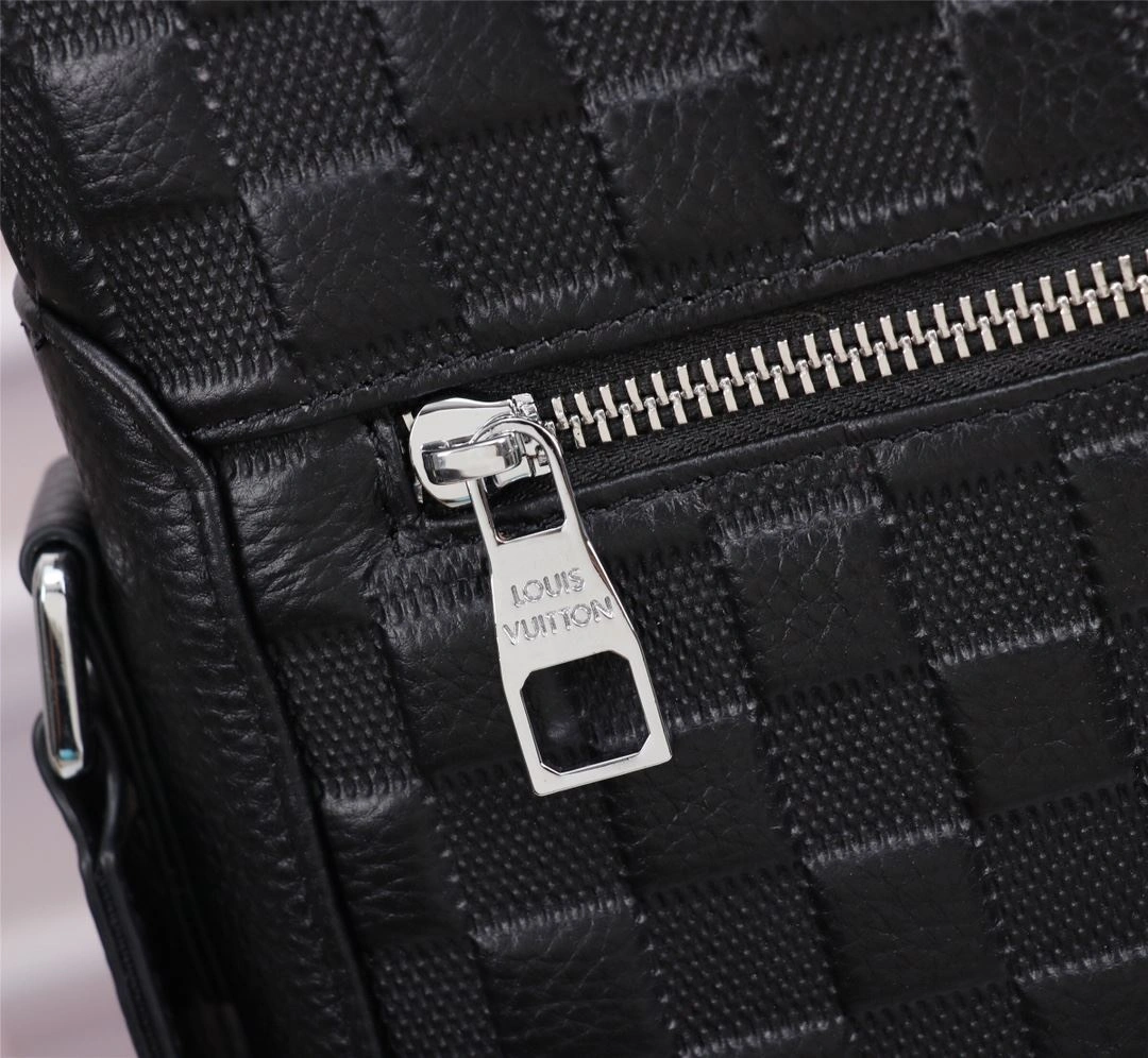Mens Louis Vuitton Satchel Bags Snug 92699