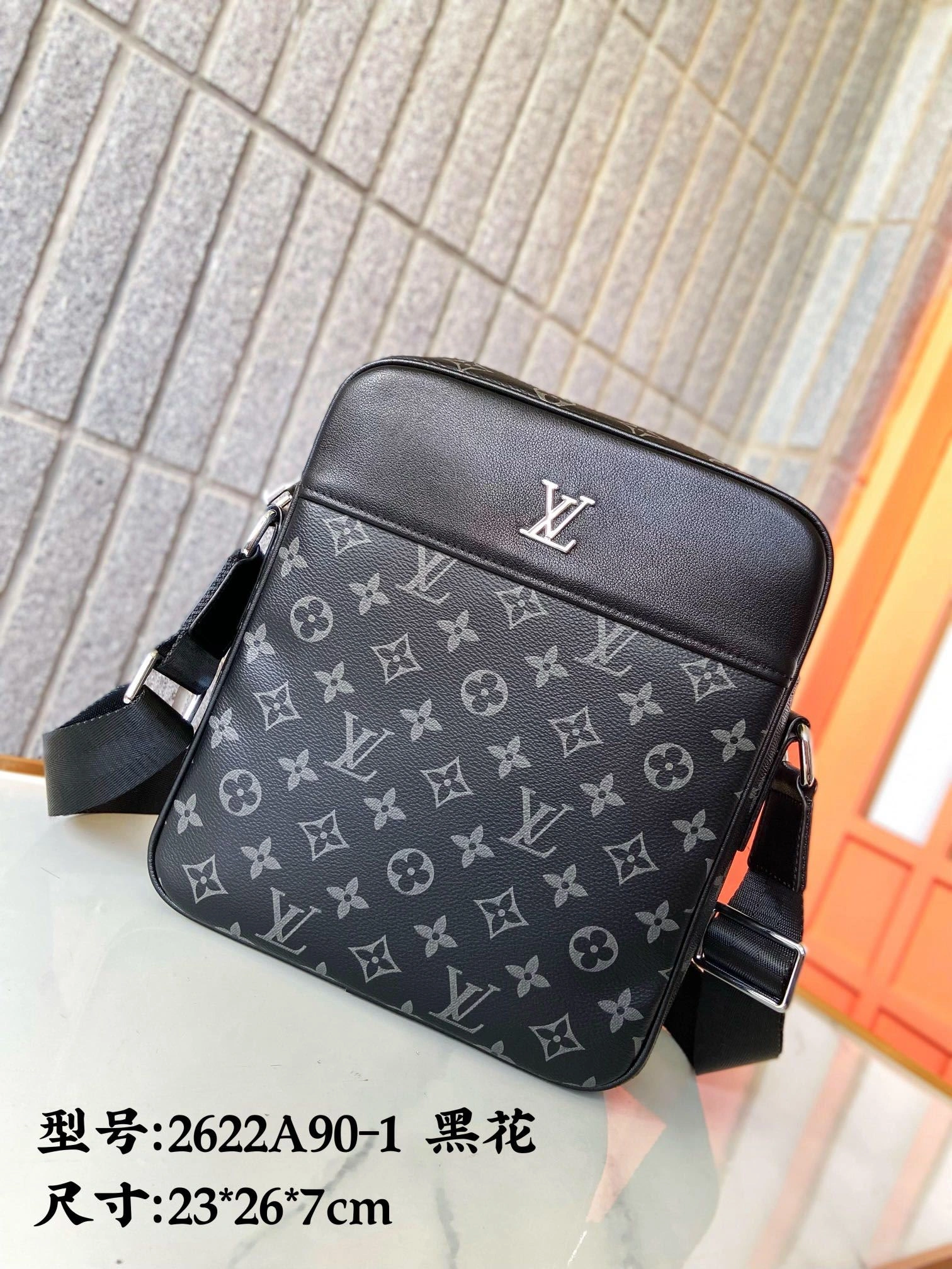Mens Louis Vuitton Satchel Bags Sleek 92694