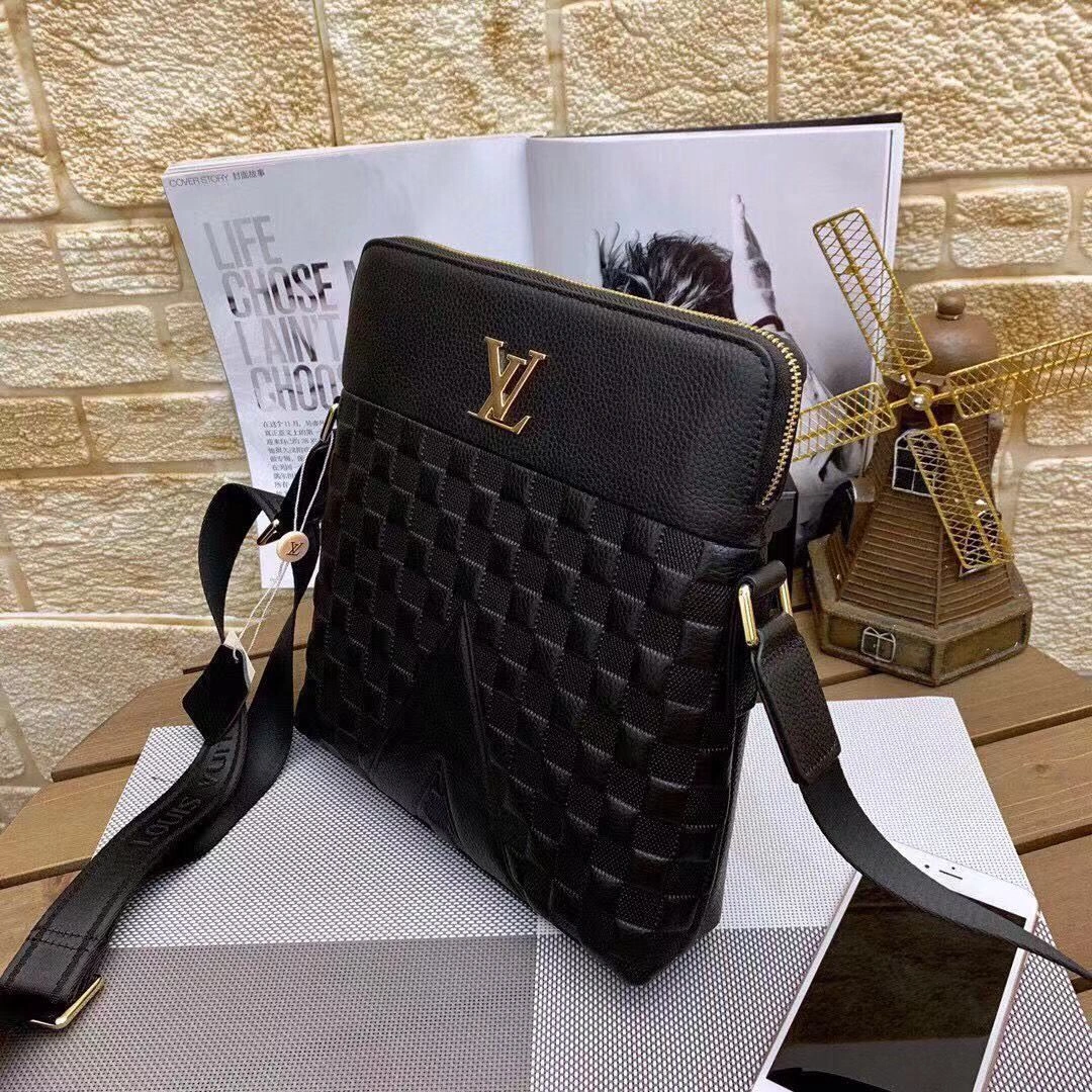 Contemporary Mens Louis Vuitton Satchel Bags 92693