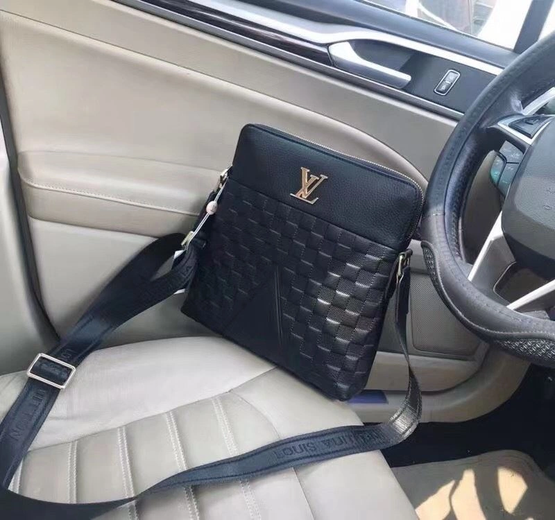 Mens Louis Vuitton Satchel Bags Minimalist 92706