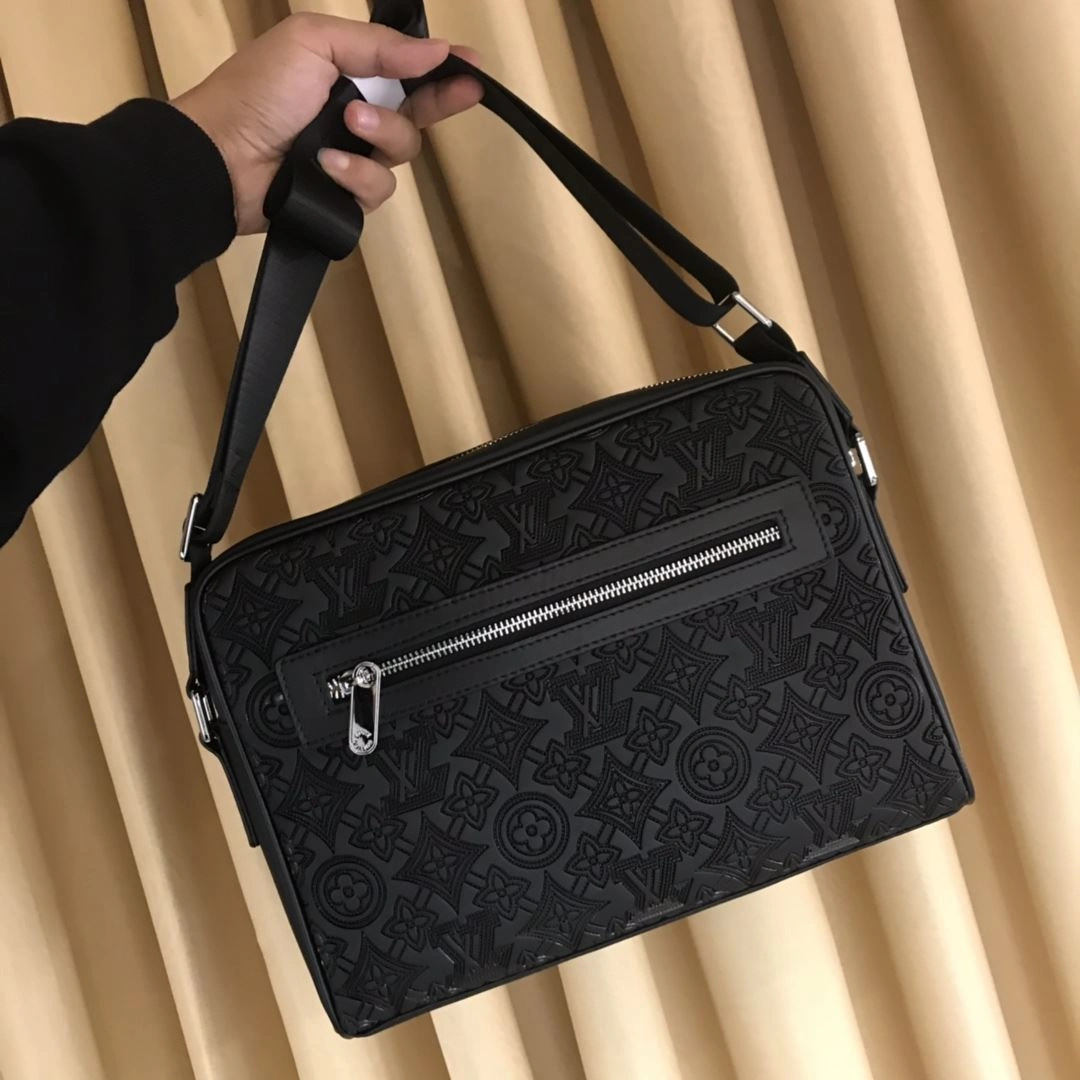 Mens Louis Vuitton Satchel Bags Lightweight 92691