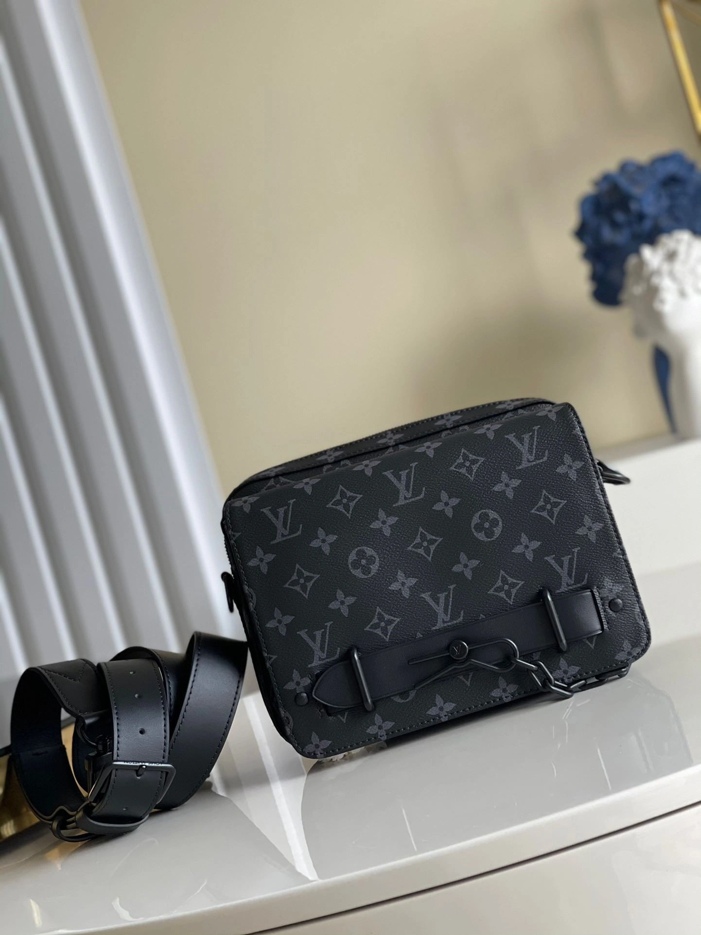 Mens Louis Vuitton Satchel Bags Trendy 92685