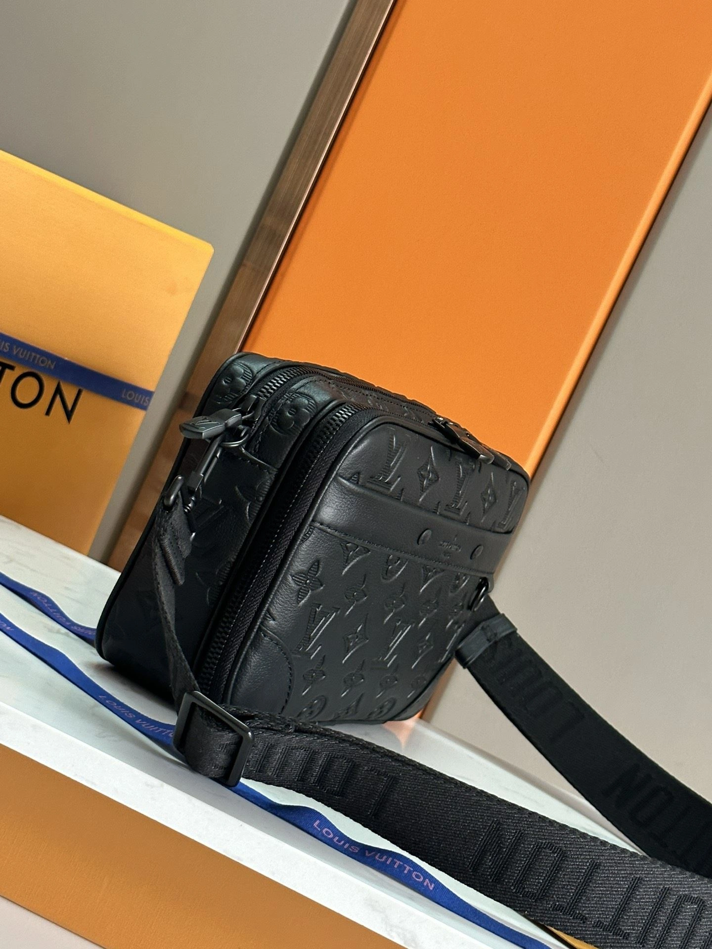 Mens Louis Vuitton Satchel Bags Lightweight 91729