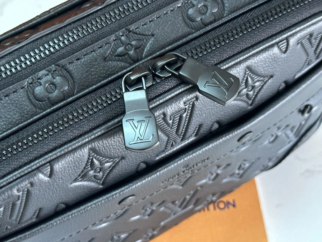 Mens Louis Vuitton Satchel Bags Lightweight 91729