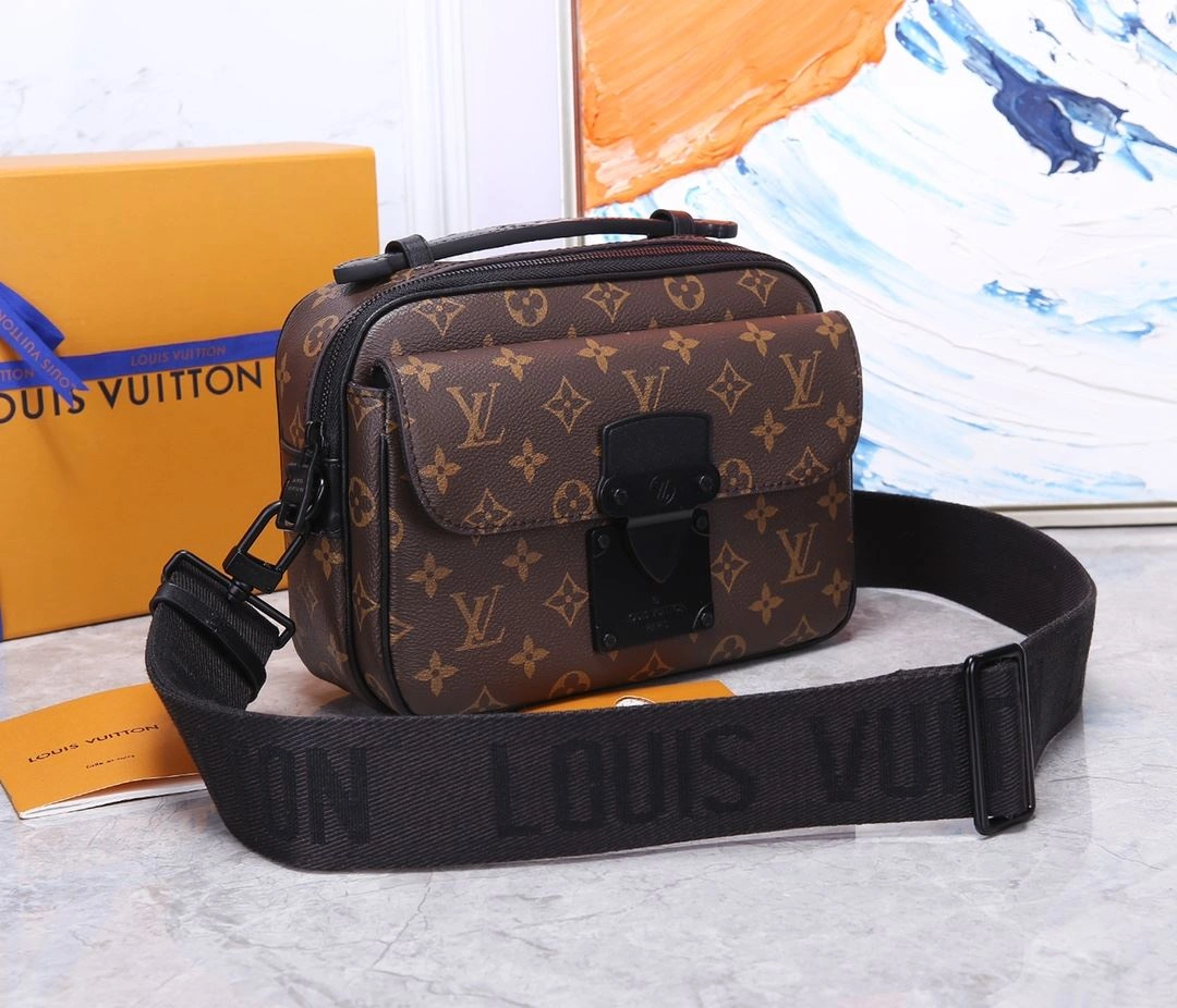 RelaxedFit Mens Louis Vuitton Satchel Bags 91726