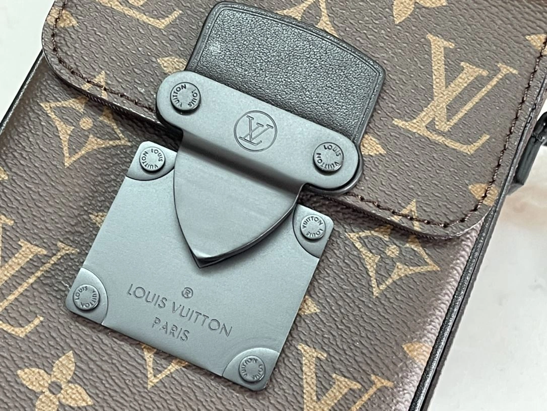 Mens Louis Vuitton Satchel Bags Sustainable 91722